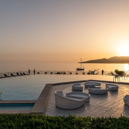 Aparthotel Plat Mlini Bagian luar foto