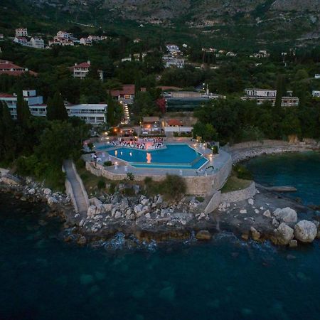 Aparthotel Plat Mlini Bagian luar foto